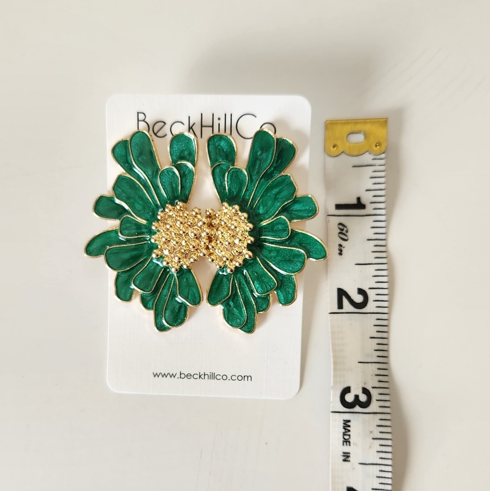 Beckhillco Flower earrings - Picture 3 of 3